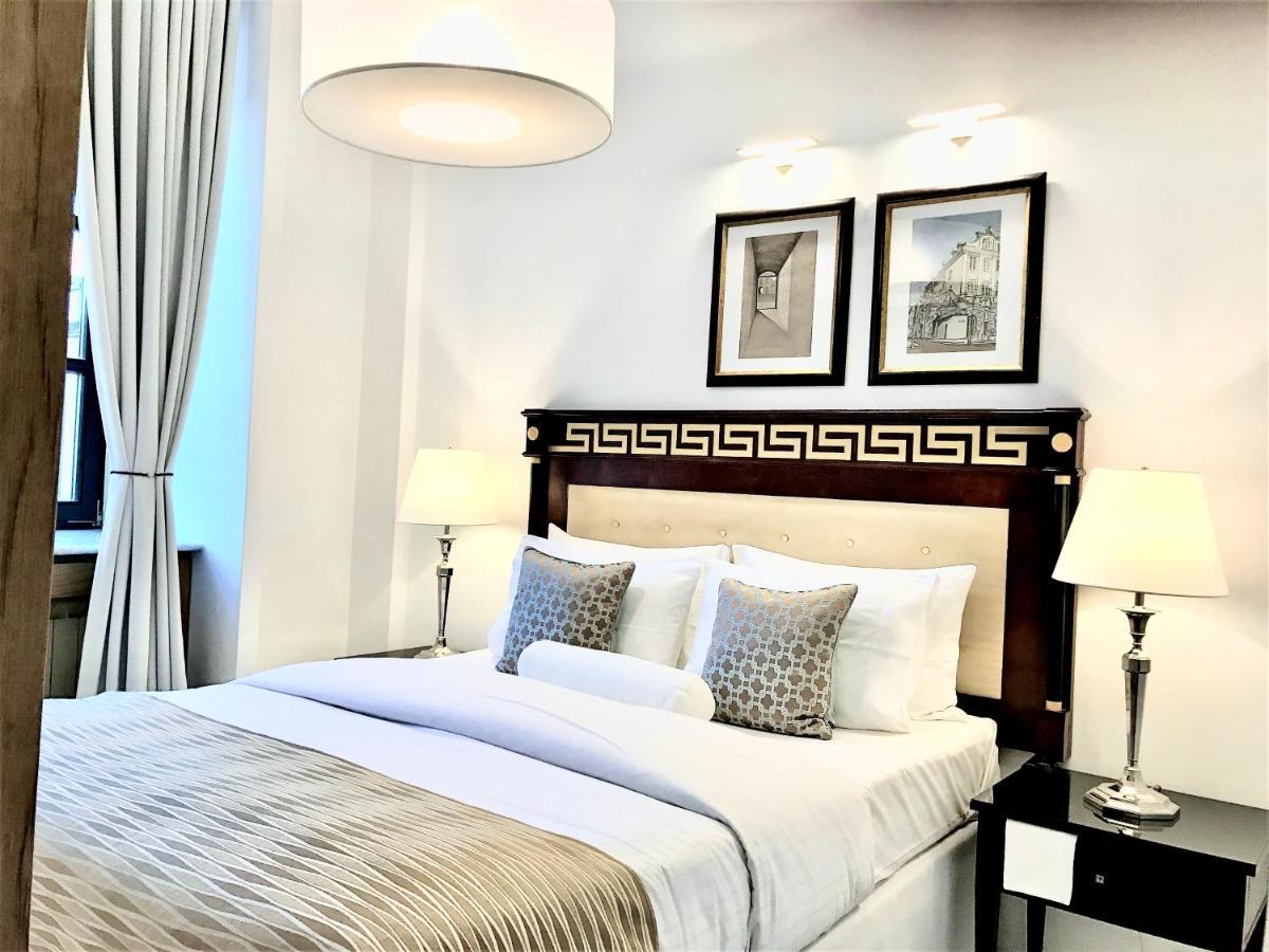Luxury Apartments Mondrian Market Square III Варшава Екстер'єр фото